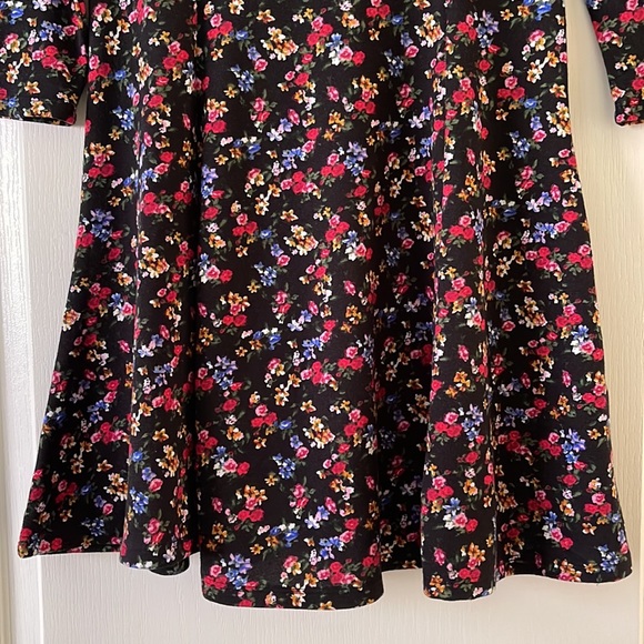 ✨SOLD✨Forever 21 Floral Print 3/4 Sleeve Dress - Picture 3 of 7
